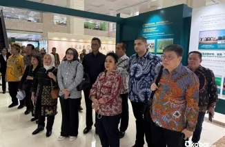 Delegasi Komisi IV DPR RI mengunjungi China Academy of Agricultural Sciences (CAAS) di Beijing untuk mempelajari pertanian vertikal cerdas. (Foto: Ist)