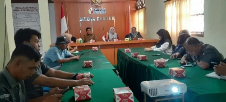 Bawaslu Pasaman Gelar Penyusutan Arsip