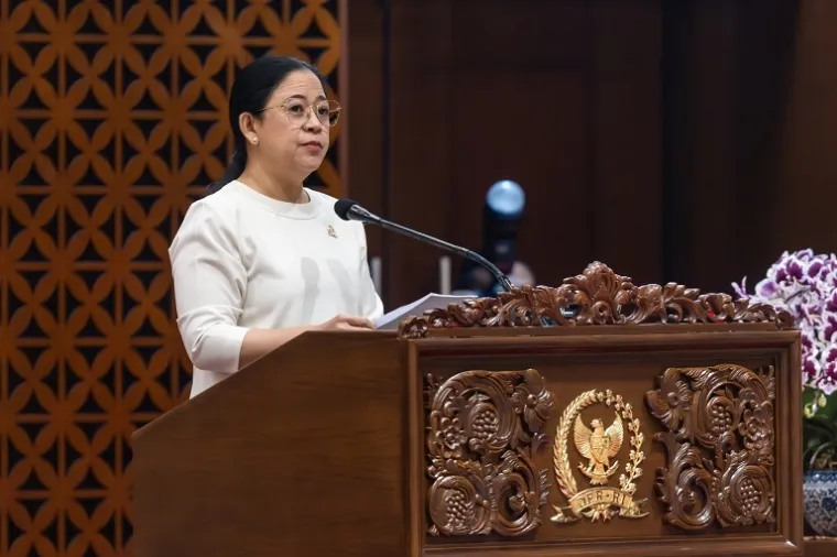 Ketua DPR RI Puan Maharani saat menanggapi pernyataan Prabowo Subianto tentang hubungan PDIP dan Gerindra di Gedung DPR, Senayan, Jakarta, Kamis (24/7/2025). (Foto: Ist)