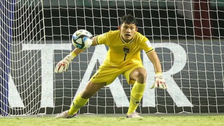 Semen Padang FC Surati Mabes TNI untuk Amankan Jasa Kiper Ikram Algiffari