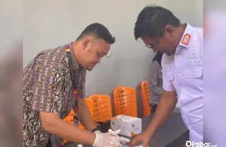 Kalapas Padang, Junaidi Rison yang ikut dalam tes urine, Selasa (8/7/2025)