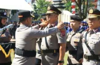Sertijab Wakapolda Sumbar, Brigjen Pol Solihin, Selasa (1/7/2025)(Foto: Humas Polda Sumbar)