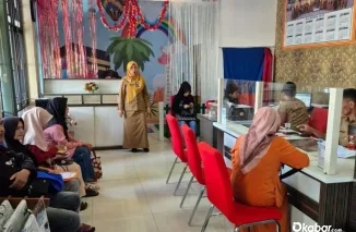Suasana pelayanan di Kantor Camat Nanggalo (Foto: dok. Camat Nanggalo)
