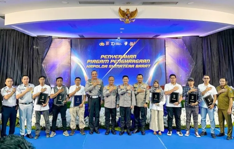 7 Karya Terbaik Lomba Fotografi &quot;Polantas Sumbar Rancak Bana&quot; Resmi Diumumkan
