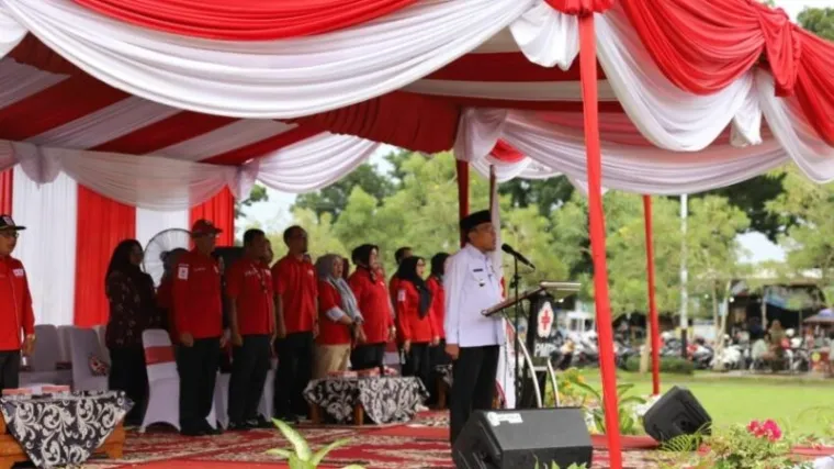Wakil Wali Kota Padang, Maigus Nasir, yang bertindak sebagai pembina apel (Dok. Humas Pemko Padang)