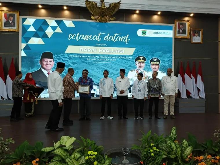 Pemprov Sumbar Komitmen Dukung Program Nasional Tiga Juta Rumah