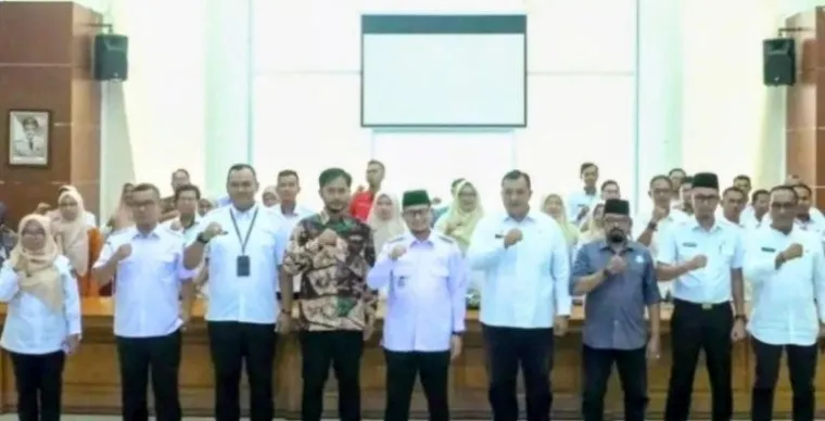 Wawako Bukittinggi Buka Rakor TKPK, Tegaskan Target Penurunan Kemiskinan
