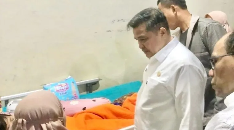 Keracunan Massal di Agam: 86 Orang Terindikasi, Pemda Hentikan Sementara Operasional Dapur MBG