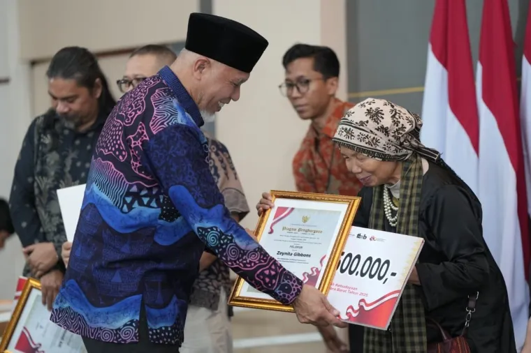 Malam Resepsi Hari Jadi Sumbar ke-80, Gubernur Ajak Semua Pihak Bersama Membangun Daerah