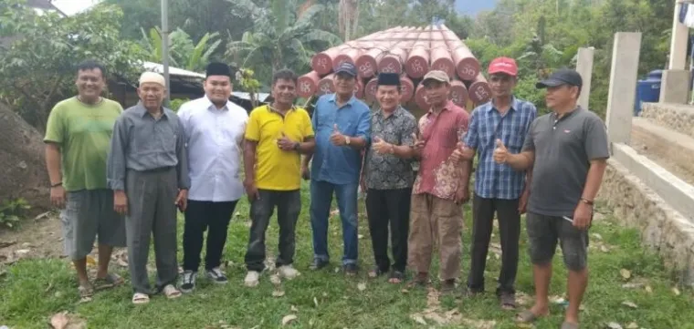 Sidak ke &#039;Kampung Terlupakan&#039;, Wakil Ketua DPRD Padang Osman Ayub Janji Kawal Pembangunan Jalan dan Listrik