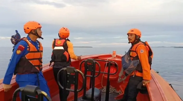 Tiga Nelayan Hilang di Perairan Mentawai, SAR Kerahkan Kapal Besar di Tengah Cuaca Buruk