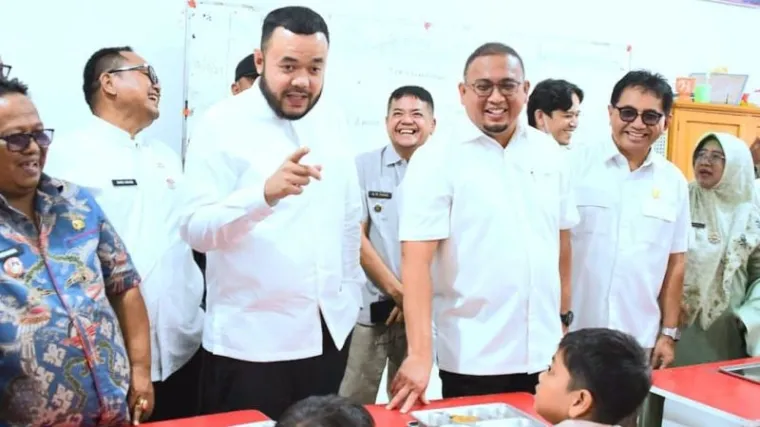 Wako Padang Tinjau Pelaksanaan MBG di SDN 05 dan SDN 13 Surau Gadang
