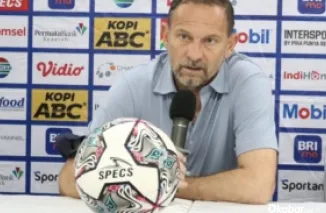 Dejan Antonic Resmi Gantikan Eduardo Almeida di Semen Padang FC