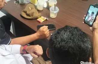 Gubernur Sumatera Barat, Mahyeldi, memastikan akan hadir dalam Kongres VII DPP IKA Unand 2025 di Hotel ZHM Padang. (Foto: Ist)