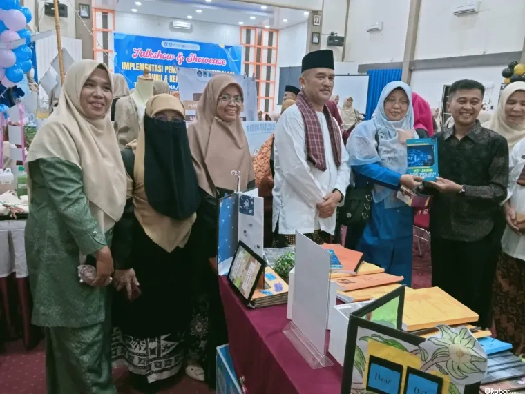 Kepala Dinas Pendidikan Kota Payakumbuh, Nalfira, S.Pd., M.SE.