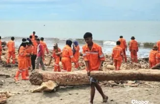 Dinas Lingkungan Hidup (DLH) Kota Padang mencatat total timbulan sampah mencapai angka fantastis, yakni 3.327 ton.