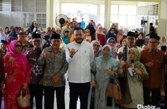 Wali Kota Padang Fadly Amran menghadiri Halalbihalal Persatuan Warga Sungayang di Aula Disnakertrans Sumbar, Minggu (5/4/2026). (Foto: Ist)