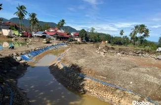 Tanggul Sungai Batang Kuranji rampung, lahan pertanian warga lebih aman