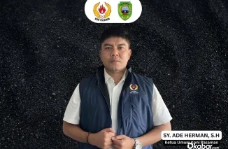 Atlet taekwondo Pasaman Rizon Badarsyah meraih medali emas pertama untuk Kabupaten Pasaman di Porprov XVI Sumbar 2026. (Foto: Ist)